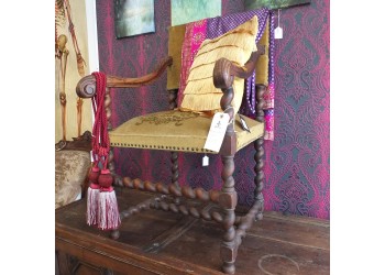 Victorian Antique 'Dutch' Velvet Chair 